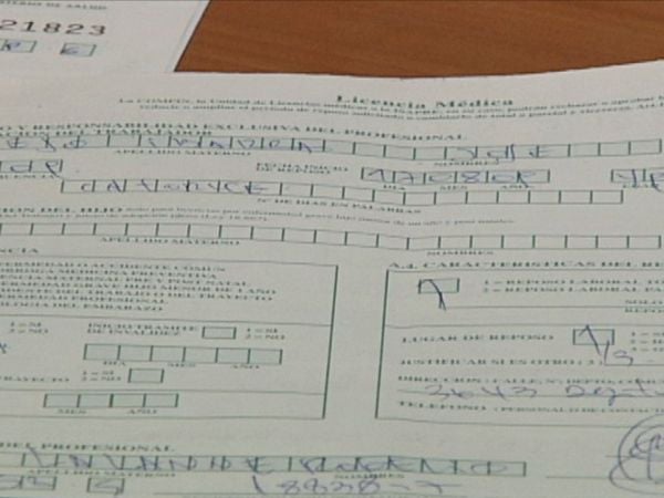 Avanzan sumarios por uso de licencias para viajar al extranjero