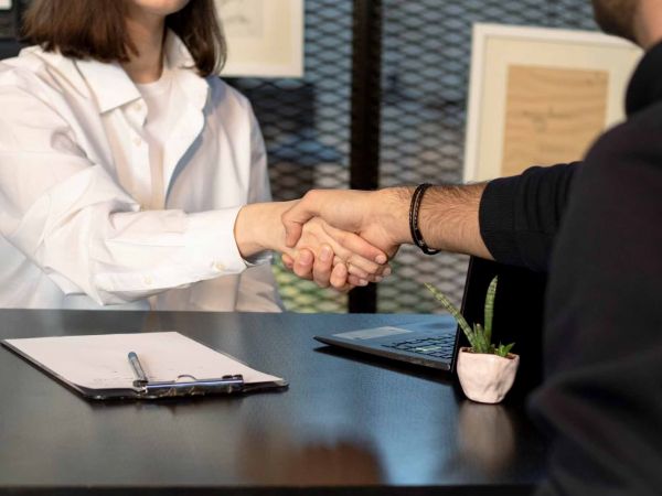 Feria laboral. Puestos de trabajo