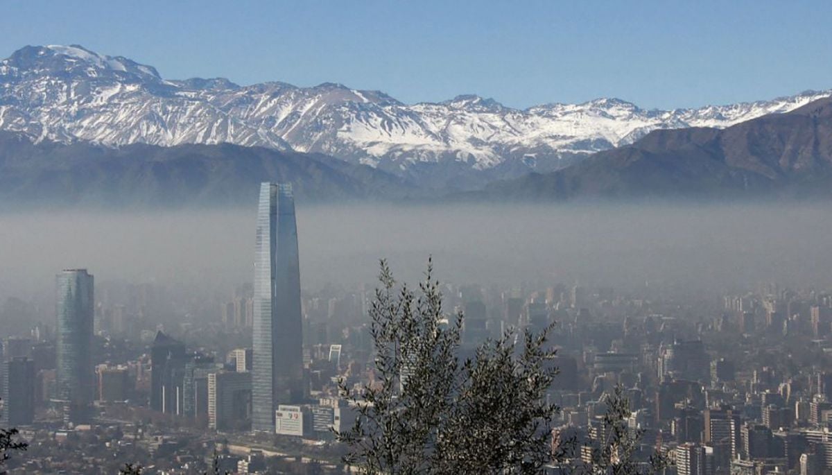 Declaran alerta ambiental preventiva para la RM este domingo: revisa las restricciones