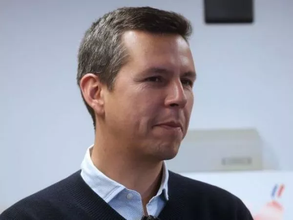 Alcalde Claudio Castro