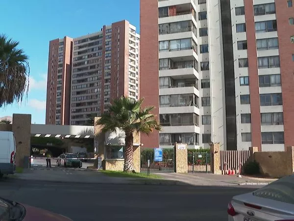 Joven falleció tras caer desde el piso 12 de un edificio en el sector ...