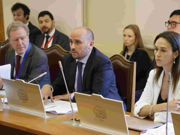 Andres Longton durante la Comision Investigadora compra de la casa de Salvador Allende.