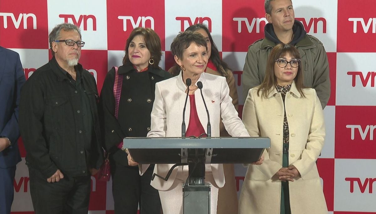 Tohá explica idea de desplegar militares en zonas críticas 