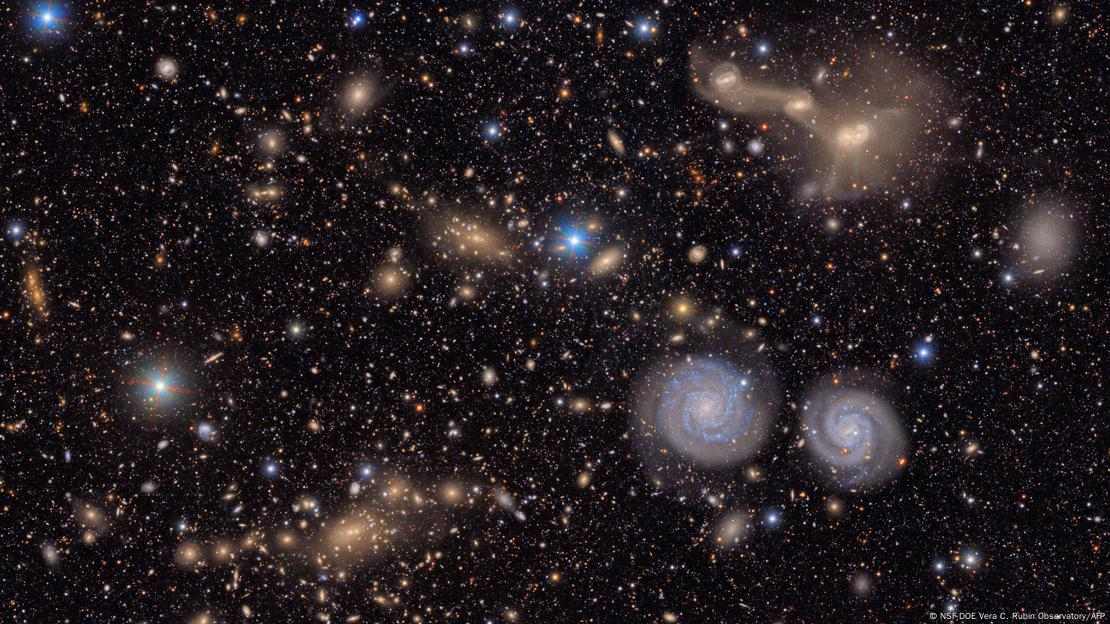 Galaxias