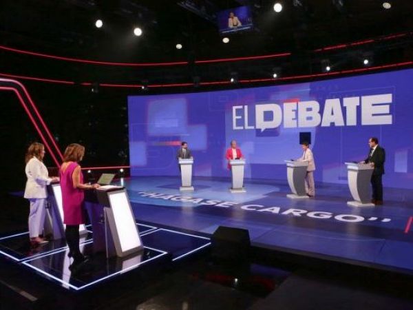 El debate oficialista en TVN