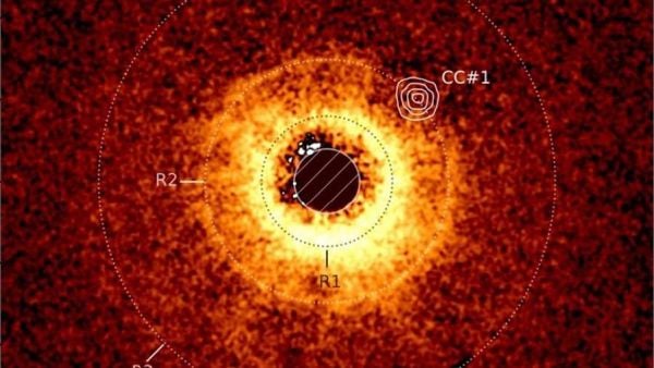 Nuevo exoplaneta TWA 7 b