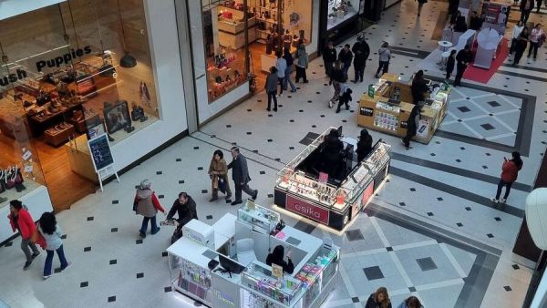 Funcionamiento malls Primarias 2025