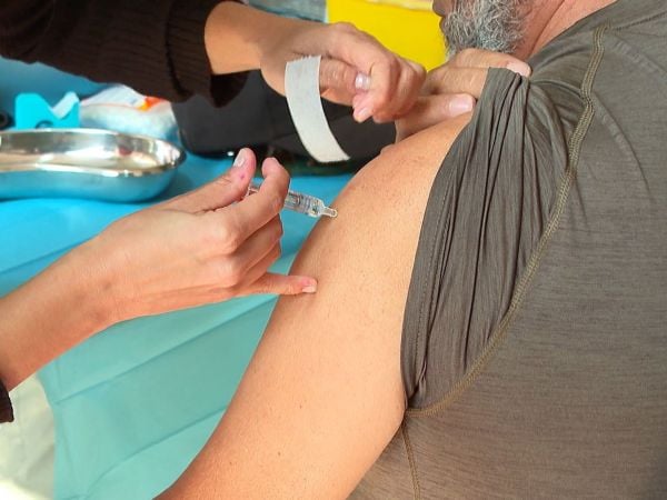 Amplían vacunación contra influenza para toda la población