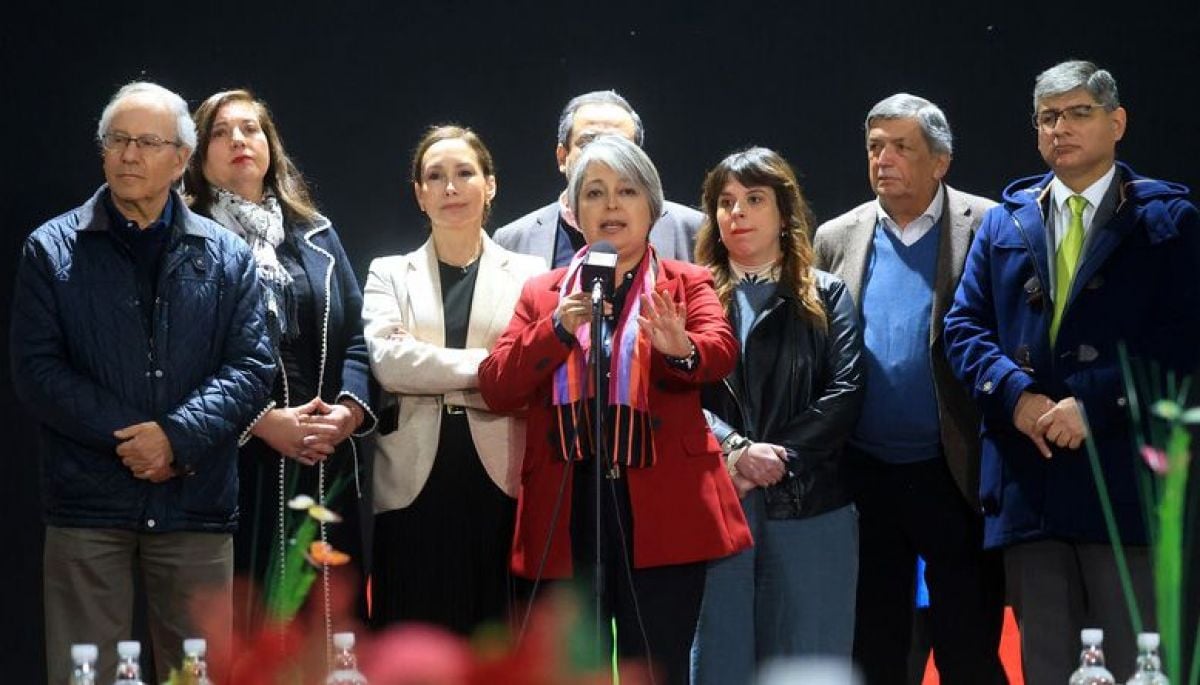 Jara tras reunión con presidentes oficialistas: 