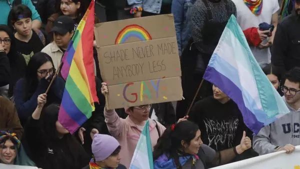 Movilh realiza la XXIII Marcha del Orgullo