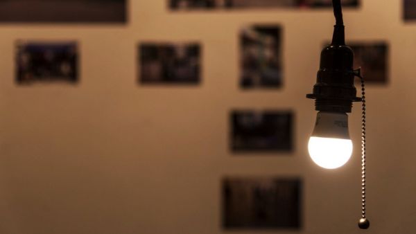 Corte de luz programado. Ampolleta