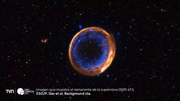 Imagen del remanente de supernova SNR 0509-67.5 captada por el VLT de ESO en Chile, mostrando capas de calcio que evidencian una doble explosión estelar.