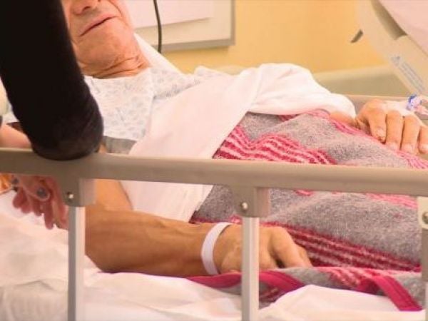 Ley Hijito Corazón busca sancionar abandono de personas mayores