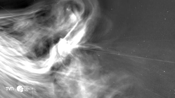 Imágenes inéditas del Sol captadas por la Sonda Solar Parker, mostrando la corona solar y el viento solar en alta resolución.