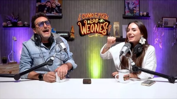 Daniel Fuenzalida y Rosario Bravo en el podcast ¿Cómo están los weones?