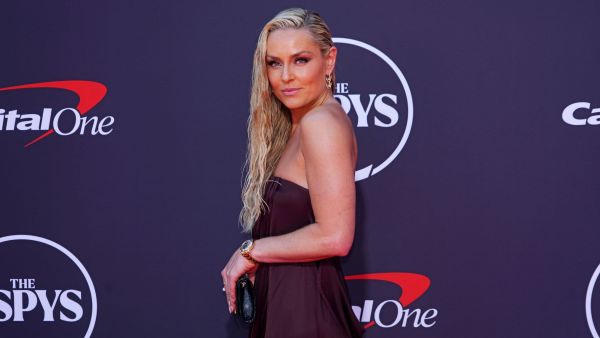 Lindsey Vonn sufrió falla de vestuario en plena alfombra roja
