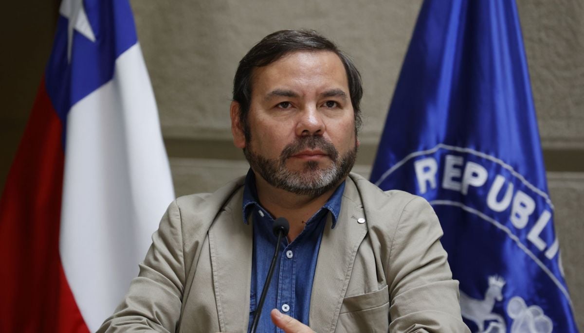 Diputado Boris Barrera (PC) sufrió un infarto que lo mantiene hospitalizado: 