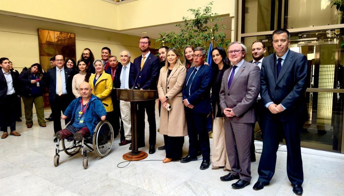 Bancada bicameral en el congreso impulsará política estandarizada de gestión de riesgos y desastres en chile