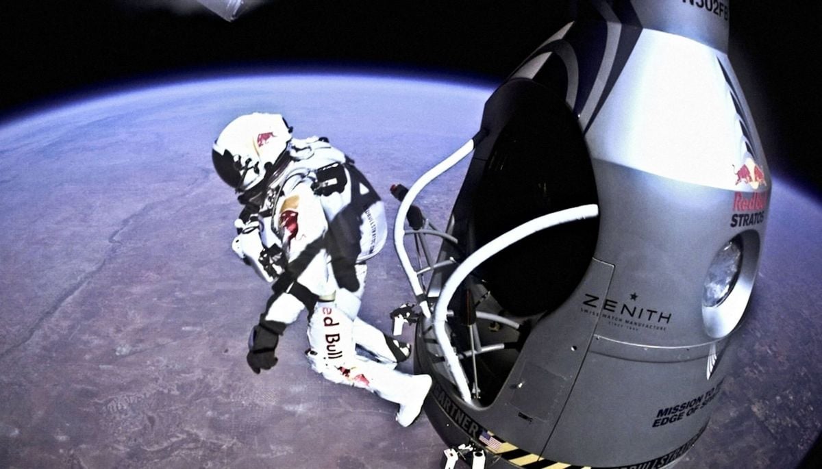 Muere el hombre que asombró al mundo por su salto desde la estratosfera