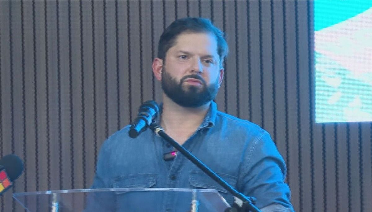 Presidente Boric asistió a aniversario del Frente Amplio: 