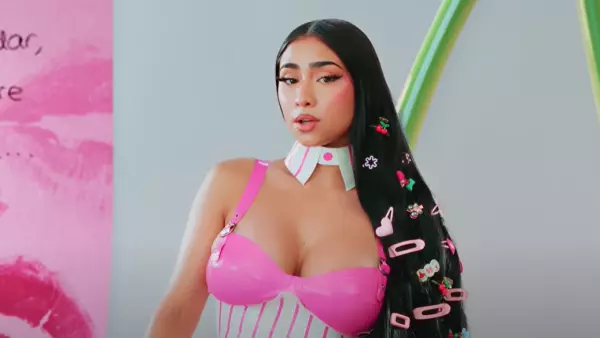 Paloma Mami fruit