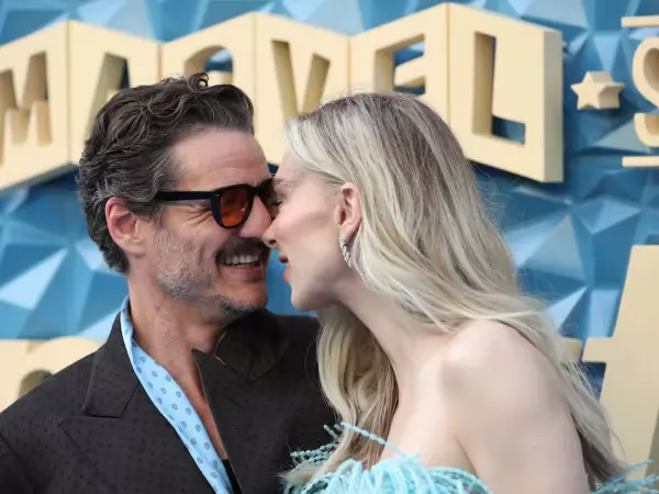 Pedro Pascal y Vanessa Kirby