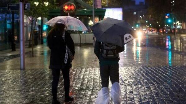 Lluvia en Santiago