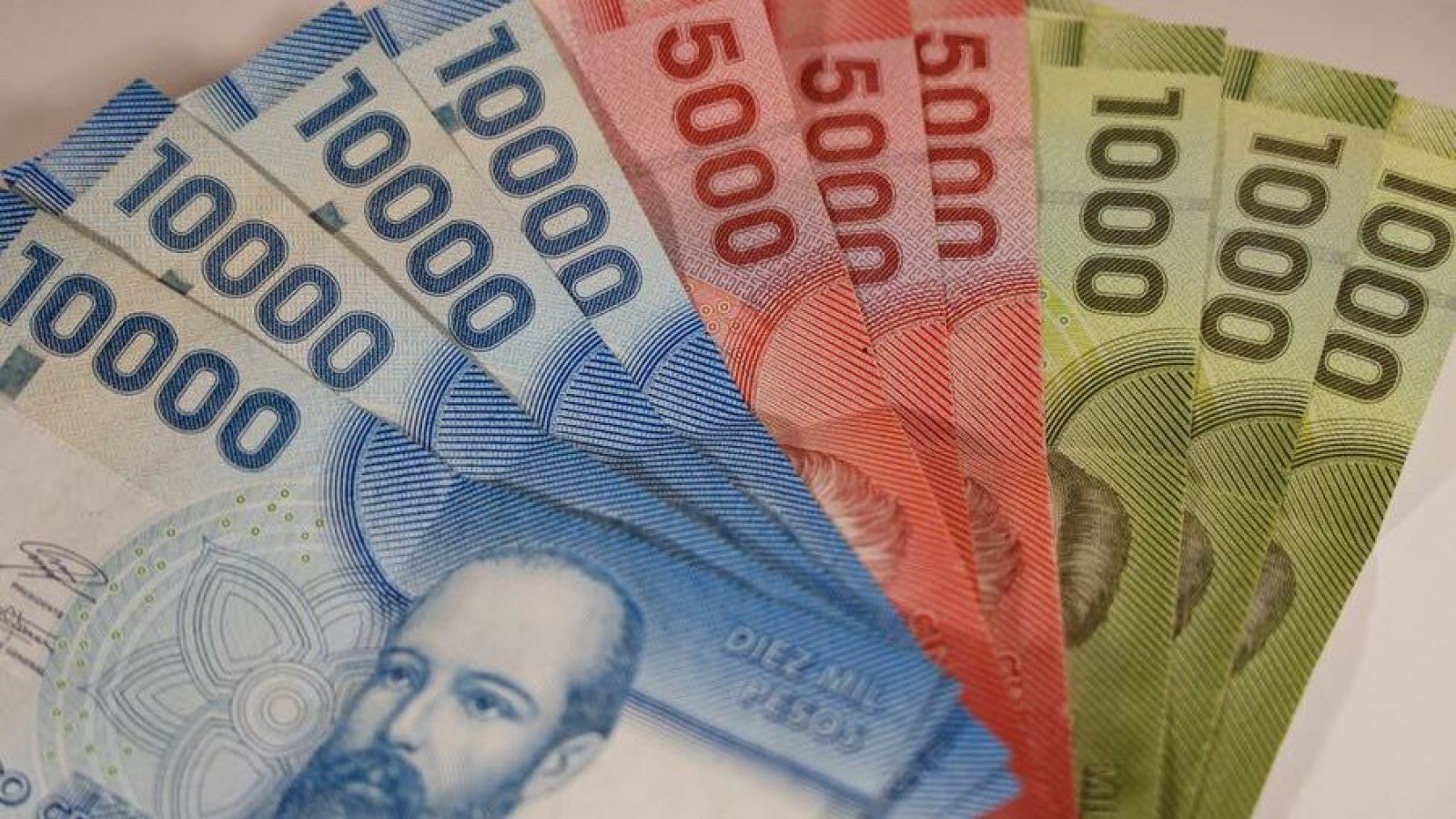 Billetes. Nueva cotización del 1% adicional