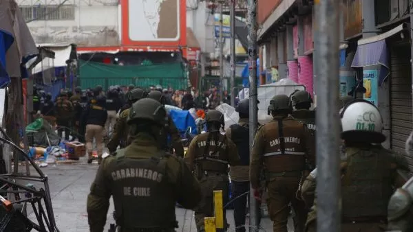 Carabineros en el Barrio Meiggs