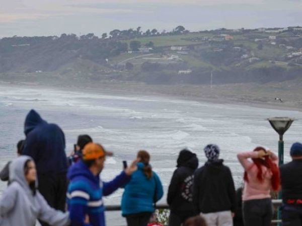 Tsunami alert in Chile