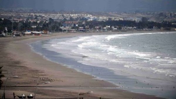 Olas en playa de Chile