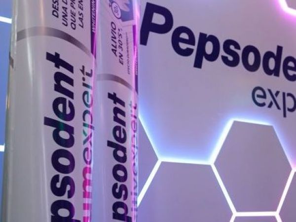 Pepsodent expert
