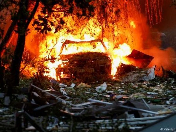 Ucrania bombardea objetivos militares y energéticos en Rusia