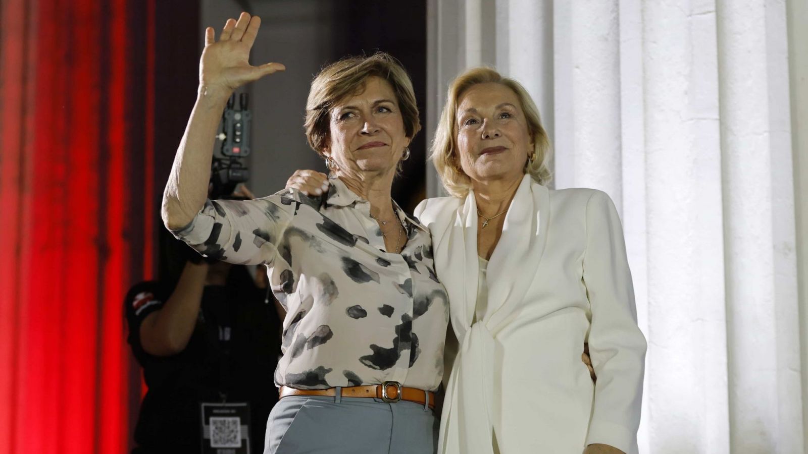 Evelyn Matthei junto a Cecilia Morel