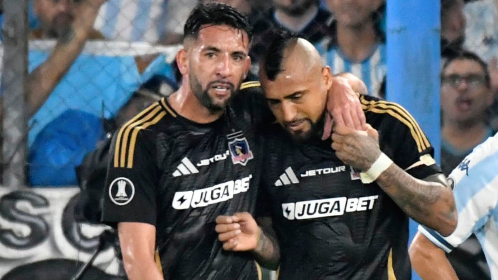 Mauricio Isla y Arturo Vidal