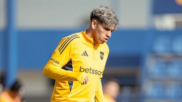 Carlos Palacios entrenando con Boca Juniors