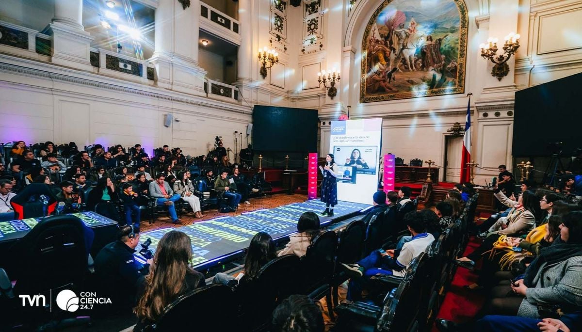 Congreso Jóvenes Futuro 2025 abre con debate digital e intergeneracional