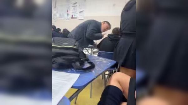 Profesor suspendido luego de hacer callar a estudiantes a gritos en Limache