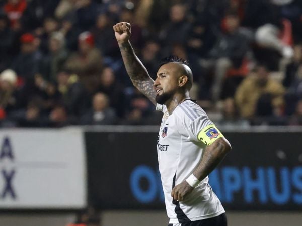 Pese a posible castigo: ¿Por qué Arturo Vidal podrá jugar frente a la UC?