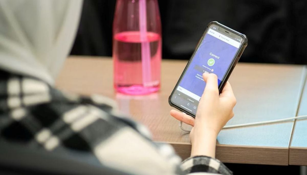 Proyecto que prohíbe celulares en colegios: 