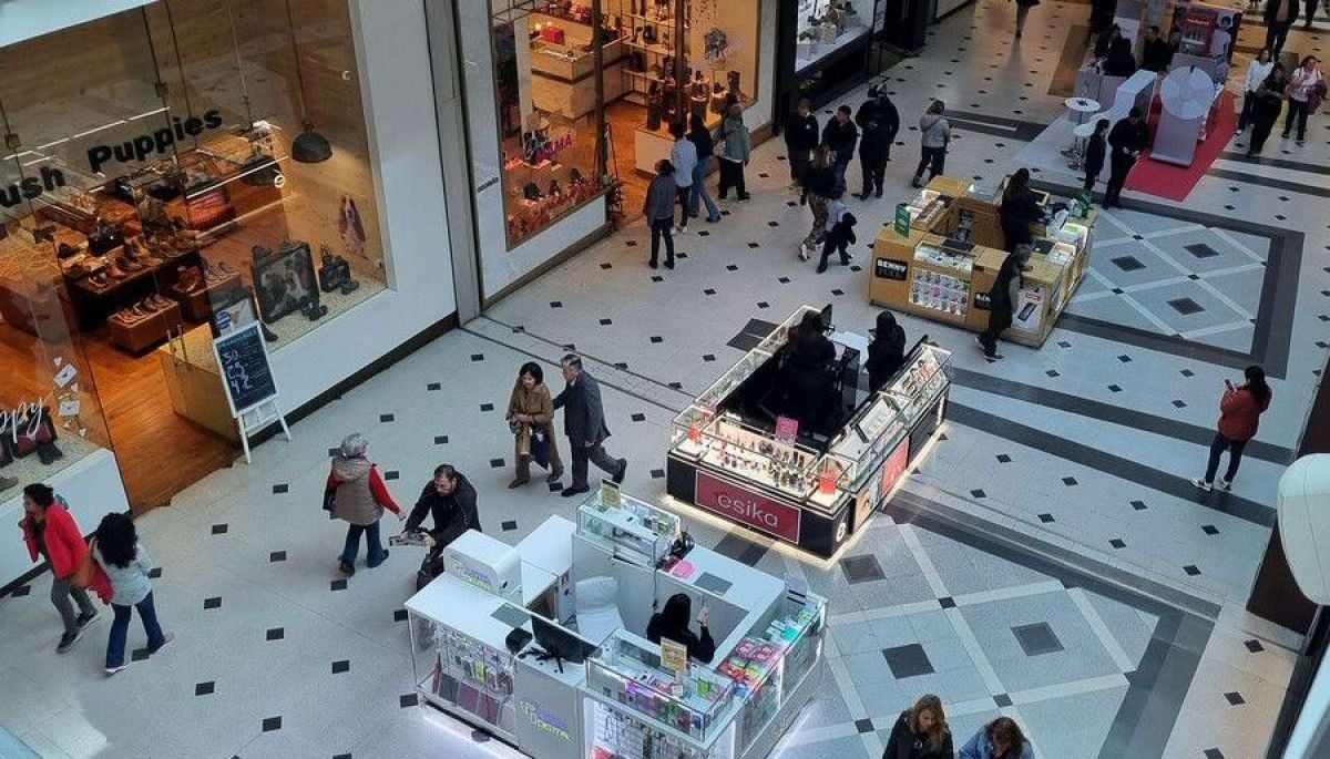 Feriado del 15 de agosto: ¿cómo funcionará el comercio?