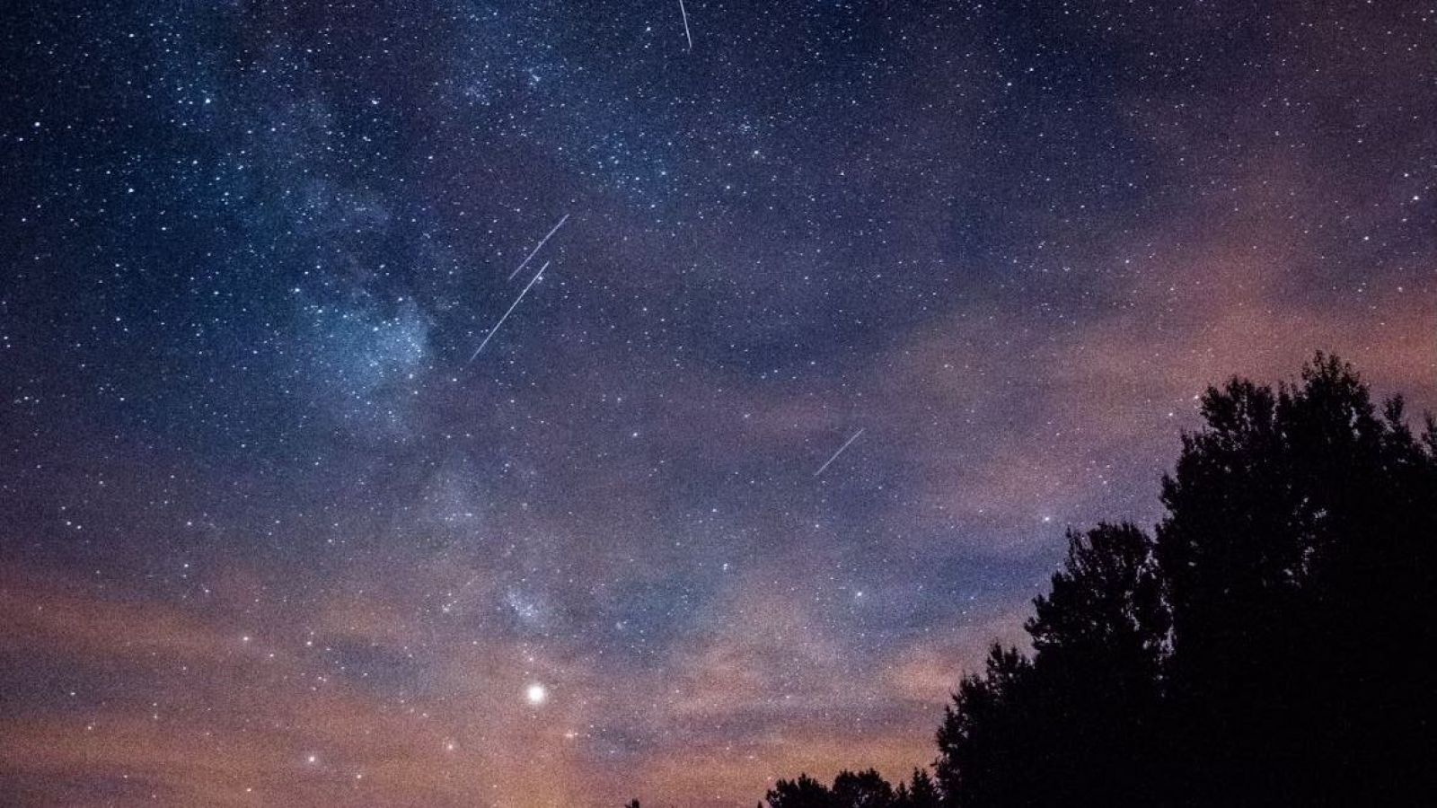 Lluvia de estrellas perseidas