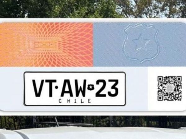 Tercera placa patente