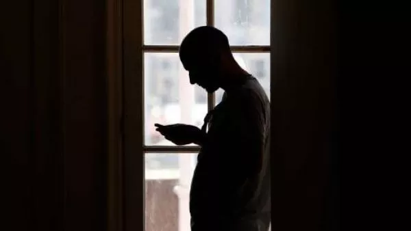 Persona en el teléfono