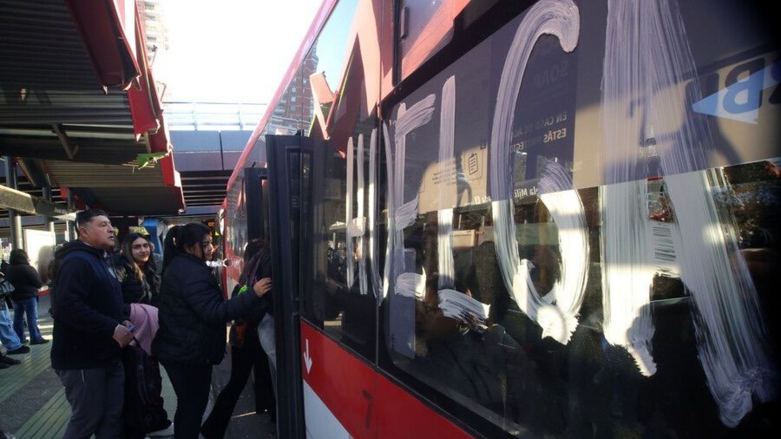 Paro buses RED