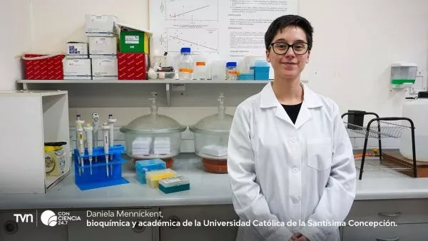Investigadora de la UCSC lidera proyectos que combinan inteligencia artificial y bioquímica para diagnosticar la endometriosis sin cirugía.