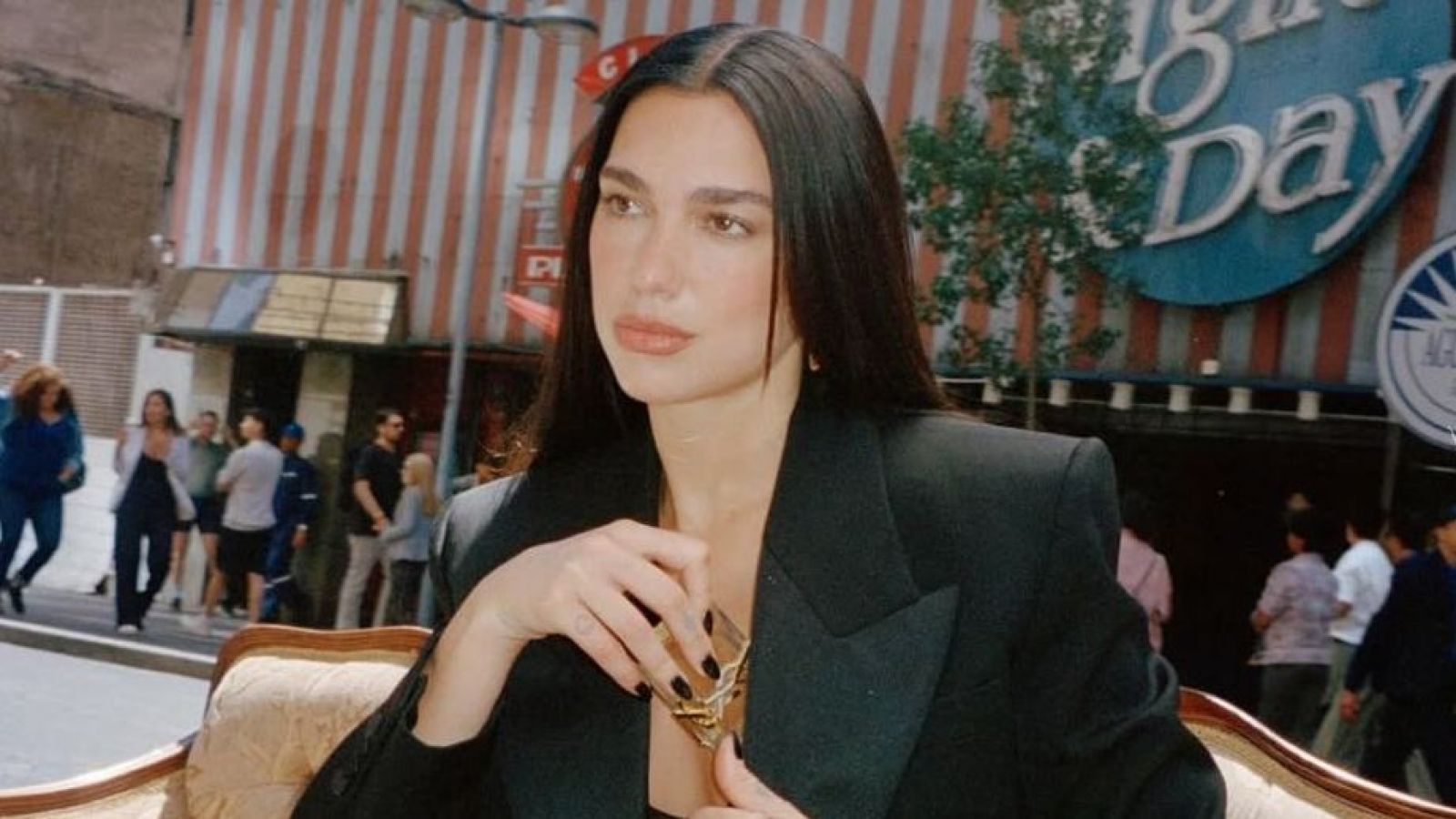 Dua Lipa