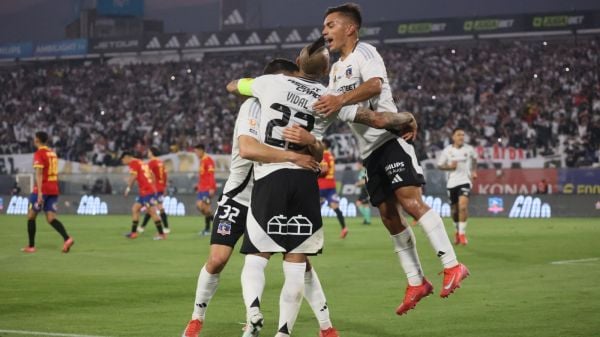 Colo Colo celebrando un gol