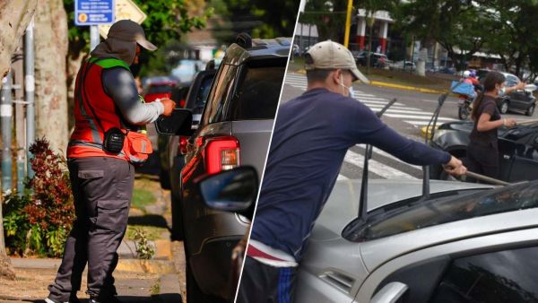 Autos estacionados en la calle.