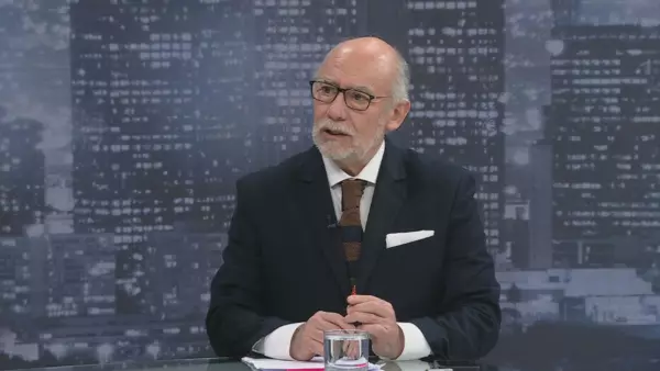 Iván Flores - Senador Democracia Cristiana Presidente Comisión de Salud